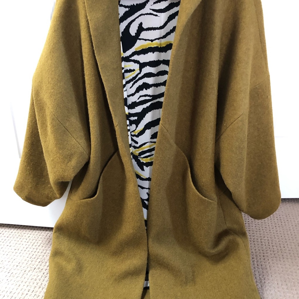 Funky Open-Front Women's Coatigan - SOLD- Facebook